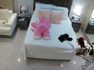 voyeurcam-casa-salsa-bedroom-3