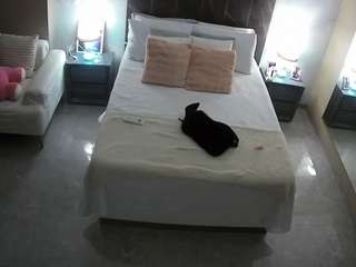 voyeurcam-casa-salsa-bedroom-3