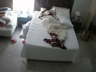 voyeurcam-casa-salsa-bedroom-3