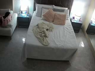voyeurcam-casa-salsa-bedroom-3