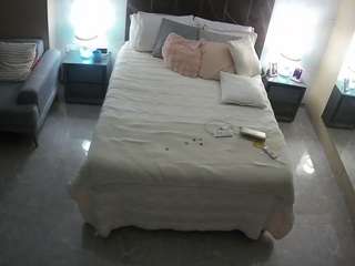 voyeurcam-casa-salsa-bedroom-3