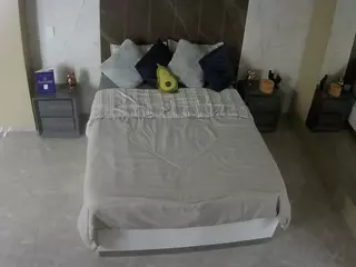 Casa Salsa Bedroom 3's Live Sex Cam Show