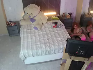 Casa Salsa Bedroom 3's Live Sex Cam Show