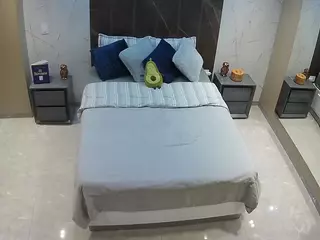 Casa Salsa Bedroom 3's Live Sex Cam Show