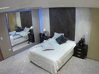 voyeurcam-casa-salsa-bedroom-4