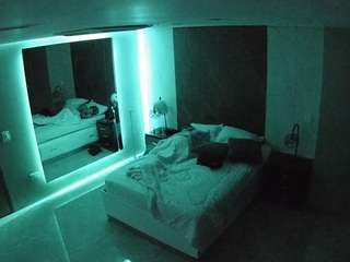 camsoda voyeurcam-casa-salsa-bedroom-4