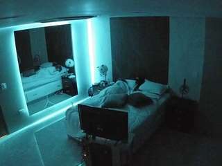 camsoda voyeurcam-casa-salsa-bedroom-4