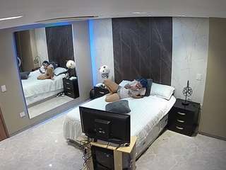 camsoda voyeurcam-casa-salsa-bedroom-4