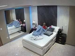 Cuaturbate camsoda voyeurcam-casa-salsa-bedroom-4