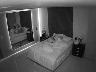 Kimberlay camsoda voyeurcam-casa-salsa-bedroom-4