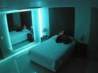 Amas De Casa Desesperadas camsoda voyeurcam-casa-salsa-bedroom-4