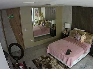 voyeurcam-casa-s... Live Webcam on CamSoda