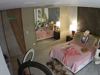 voyeurcam-casa-salsa-bedroom-4's preview