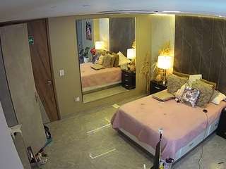 voyeurcam-casa-salsa-bedroom-4