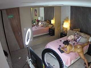 voyeurcam-casa-s... Live Webcam on CamSoda
