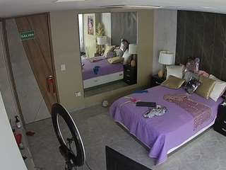 voyeurcam-casa-s... Live Webcam on CamSoda
