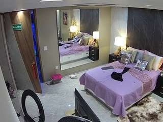 voyeurcam-casa-s... Live Webcam on CamSoda