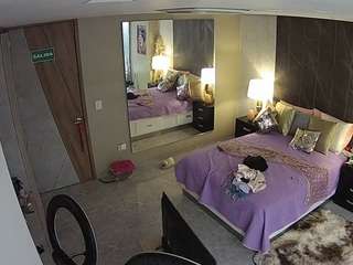 voyeurcam-casa-salsa-bedroom-4