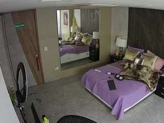 voyeurcam-casa-salsa-bedroom-4