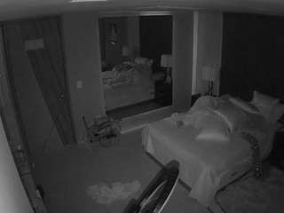 voyeurcam-casa-salsa-bedroom-4