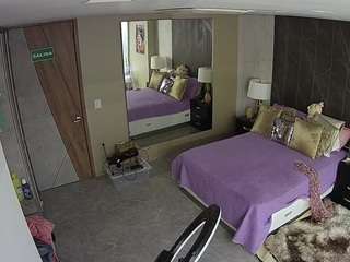 voyeurcam-casa-salsa-bedroom-4