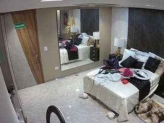 voyeurcam-casa-s... Live Webcam on CamSoda