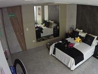 voyeurcam-casa-salsa-bedroom-4