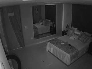 voyeurcam-casa-salsa-bedroom-4
