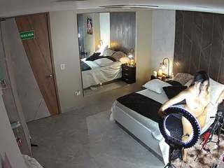 voyeurcam-casa-s... Live Webcam on CamSoda