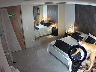 voyeurcam-casa-s... Live Webcam on CamSoda