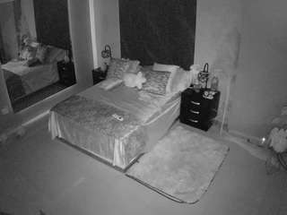 voyeurcam-casa-salsa-bedroom-4