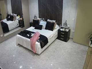 voyeurcam-casa-salsa-bedroom-4