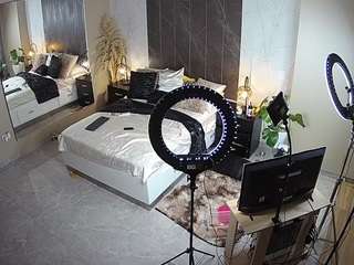 voyeurcam-casa-salsa-bedroom-4
