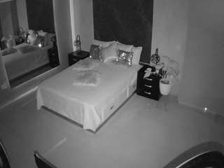 voyeurcam-casa-salsa-bedroom-4