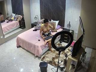 voyeurcam-casa-salsa-bedroom-4 camsoda