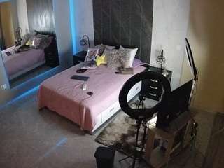 voyeurcam-casa-salsa-bedroom-4