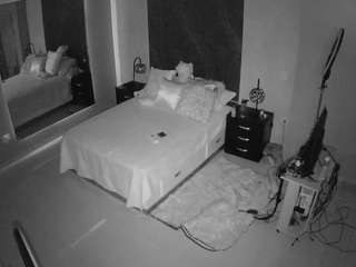 voyeurcam-casa-salsa-bedroom-4 camsoda