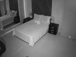 voyeurcam-casa-salsa-bedroom-4