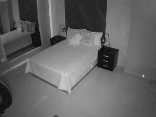 voyeurcam-casa-salsa-bedroom-4