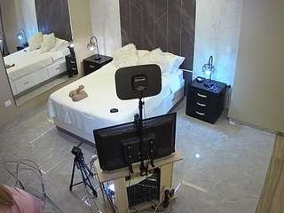 voyeurcam-casa-salsa-bedroom-4