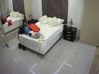 voyeurcam-casa-salsa-bedroom-4