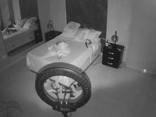 voyeurcam-casa-salsa-bedroom-4