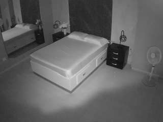 voyeurcam-casa-salsa-bedroom-4