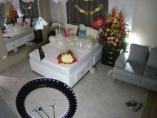 voyeurcam-casa-salsa-bedroom-4