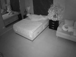 voyeurcam-casa-salsa-bedroom-4