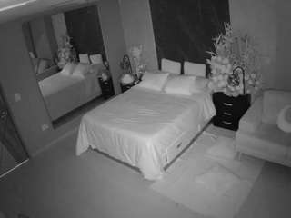 voyeurcam-casa-salsa-bedroom-4