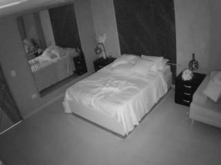 voyeurcam-casa-s... Live Webcam on CamSoda