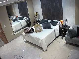 voyeurcam-casa-s... Live Webcam on CamSoda