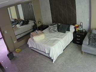 voyeurcam-casa-salsa-bedroom-4