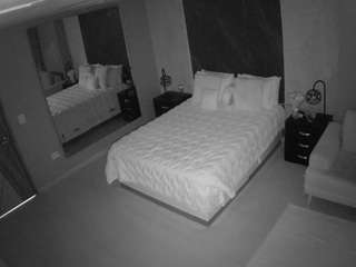 voyeurcam-casa-salsa-bedroom-4